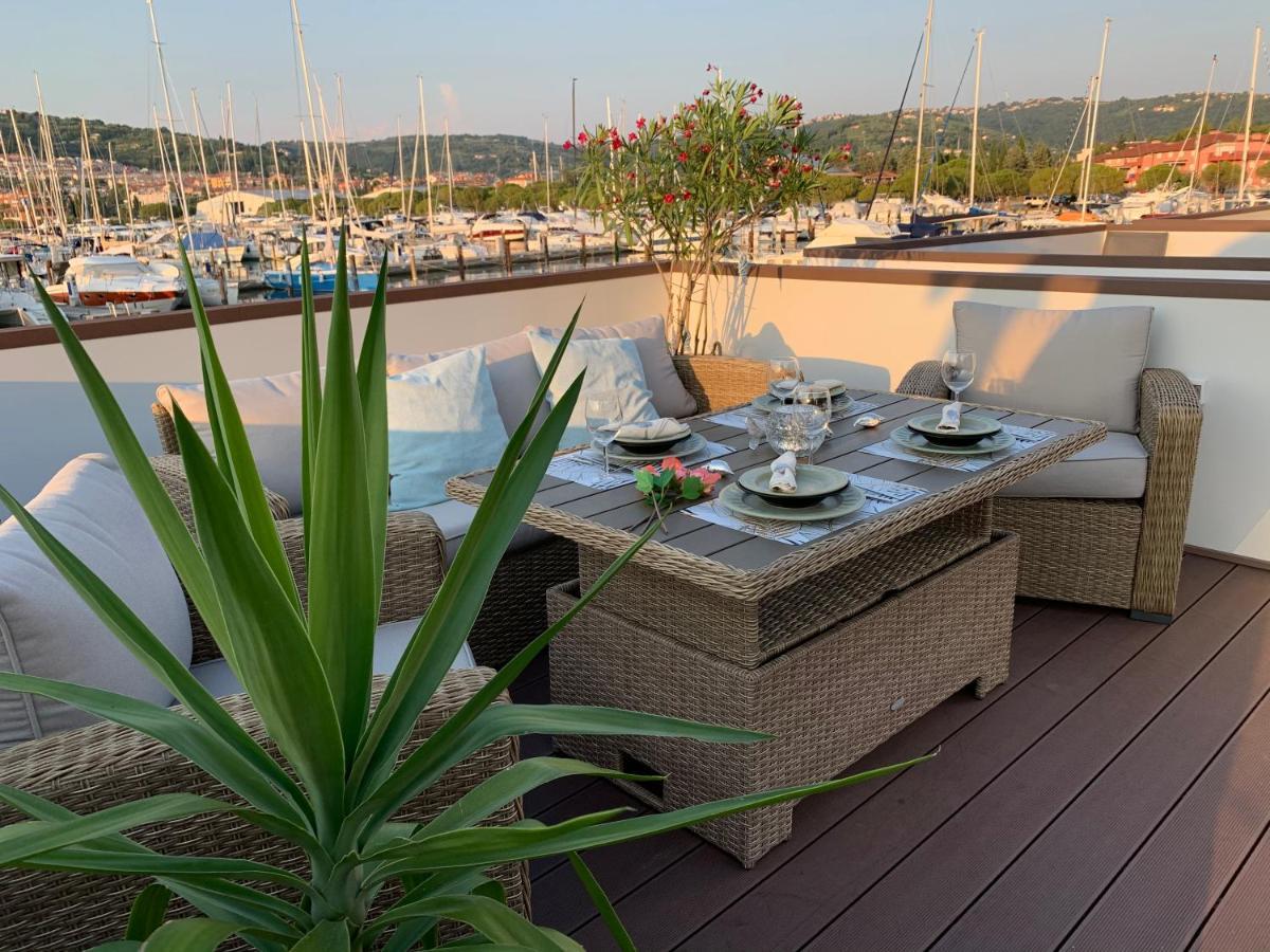 Sirena Floating House Portoroz Villa Exteriör bild